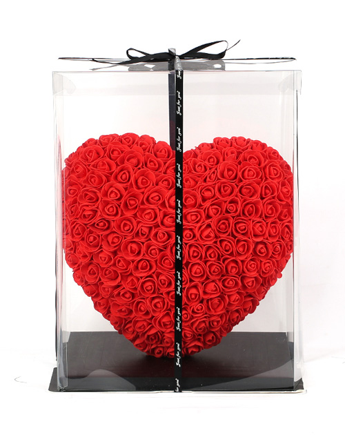 Червено-сърце-от-рози-40-см-голямо